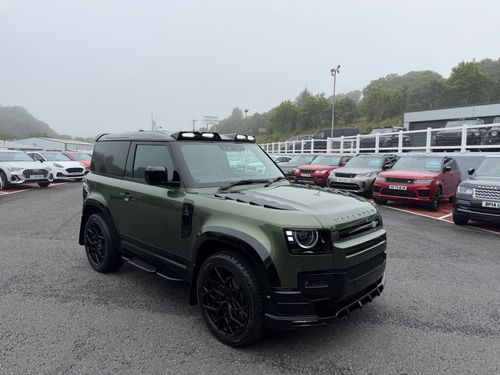 Land Rover Defender