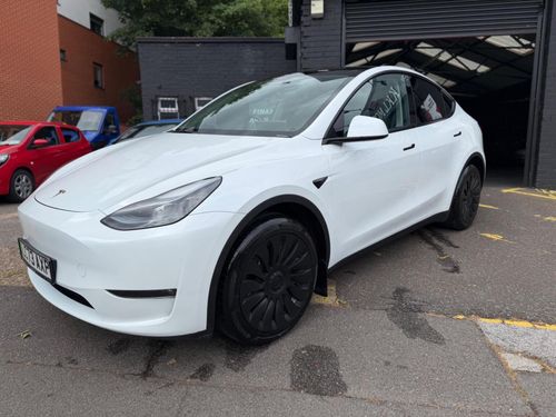 Tesla MODEL  Y
