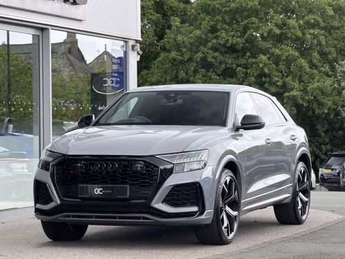 Audi RSQ8