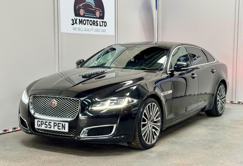 Jaguar XJ