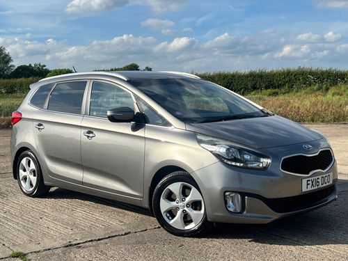 Kia Carens