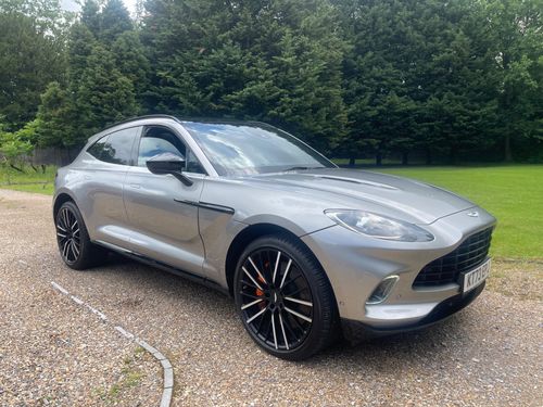 Aston Martin DBX