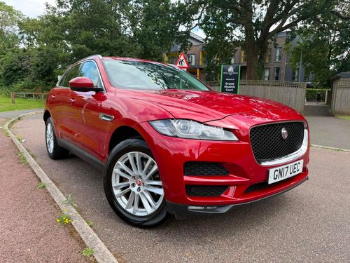 Jaguar F Pace