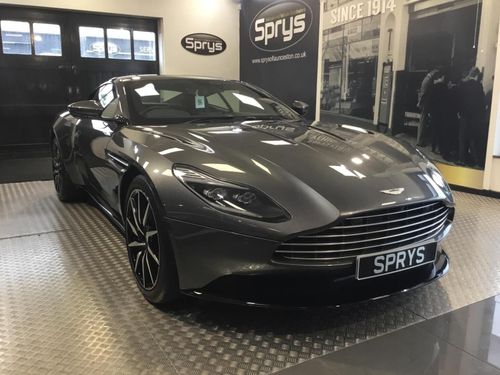 Aston Martin DB11