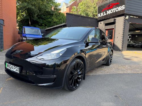 Tesla MODEL  Y
