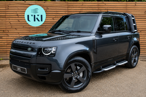 Land Rover Defender 110