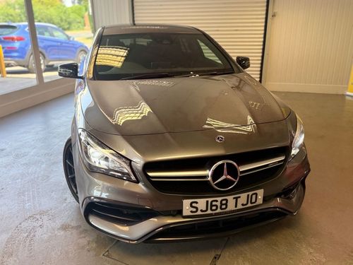 Mercedes Benz CLA