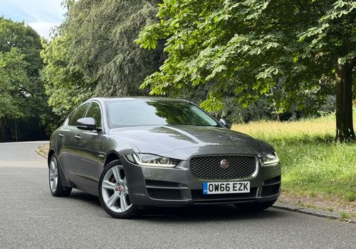 Jaguar XE
