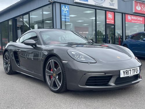 Porsche 718 Cayman