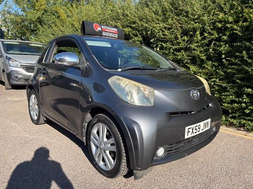 Toyota iQ