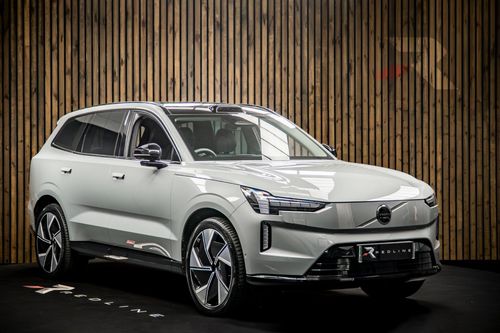 Volvo EX90