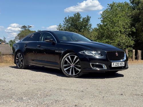 Jaguar XJ