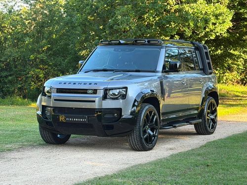 Land Rover Defender 110