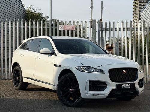 Jaguar F Pace