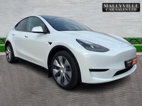 Tesla MODEL  Y