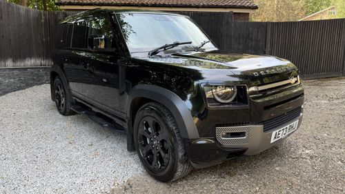 Land Rover Defender 110