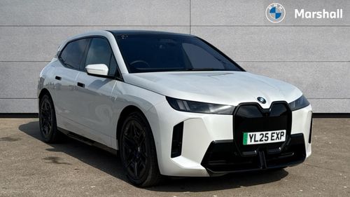 BMW iX