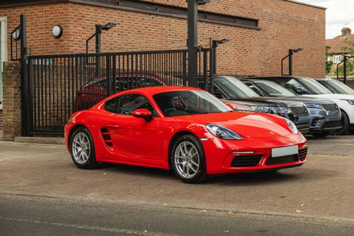 Porsche 718 Cayman