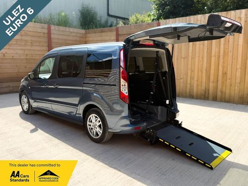 Ford Tourneo