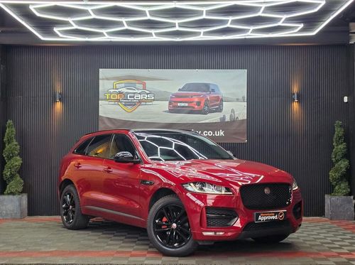 Jaguar F Pace