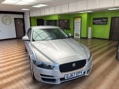 Jaguar XE
