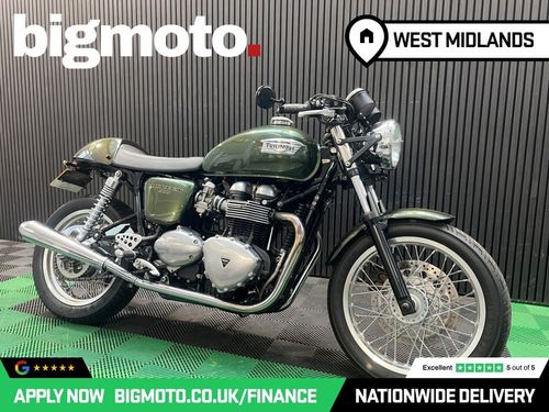 Triumph Thruxton 900