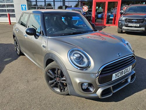 MINI Hatch