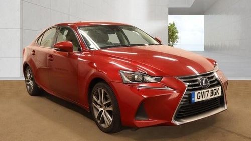Lexus IS