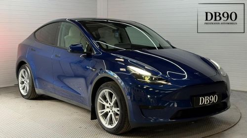 Tesla MODEL  Y