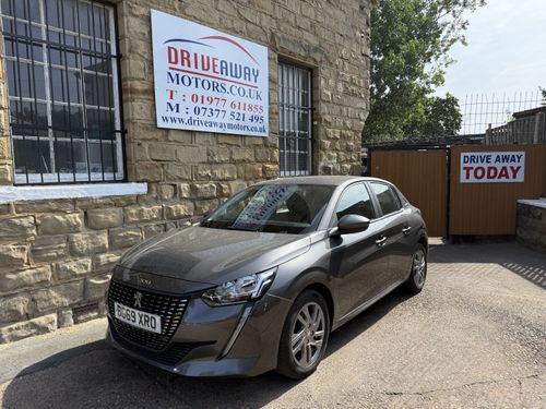 Peugeot 208