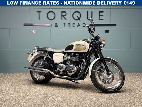 Triumph BONNEVILLE T100