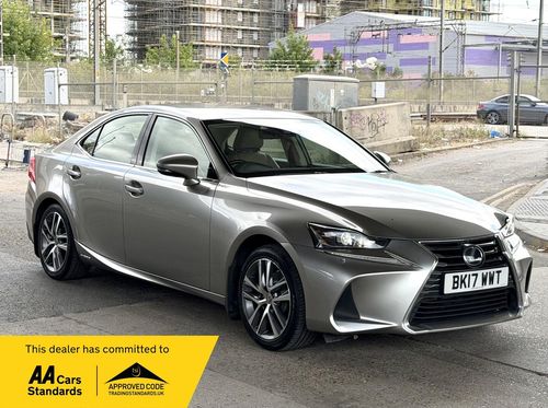 Lexus IS