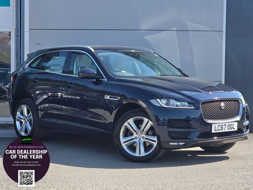 Jaguar F Pace