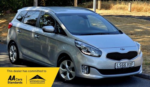 Kia Carens