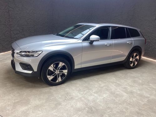 Volvo V60 CROSS COUNTRY