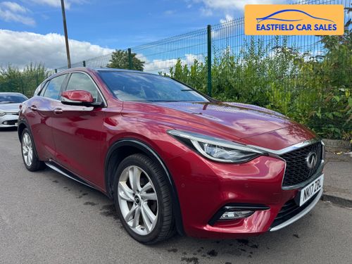 Infiniti Q30