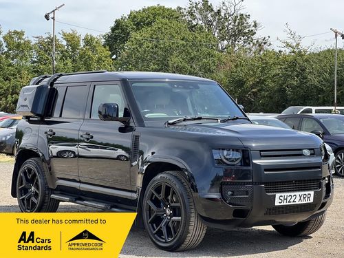 Land Rover Defender 110