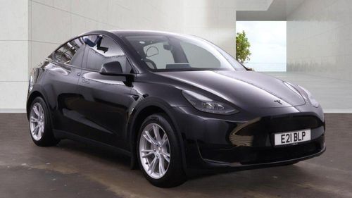 Tesla MODEL  Y
