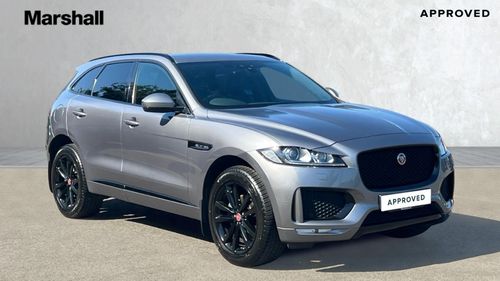 Jaguar F Pace