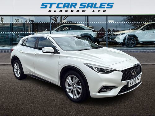 Infiniti Q30