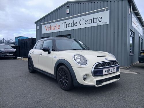 MINI Hatch