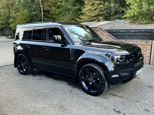 Land Rover Defender 110