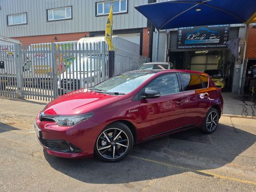 Toyota Auris