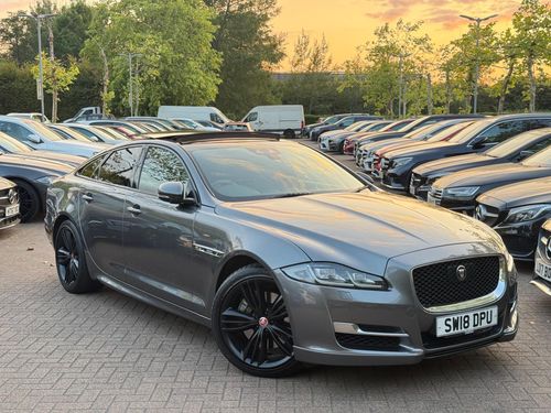 Jaguar XJ