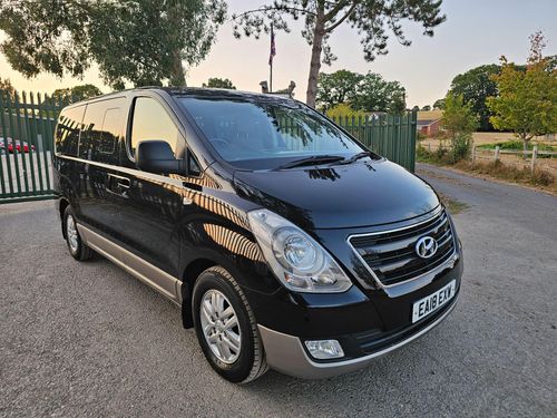 Hyundai i800