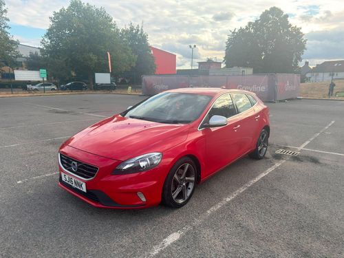 Volvo V40