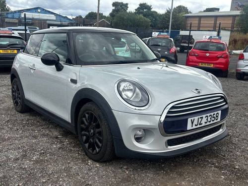 MINI Hatch