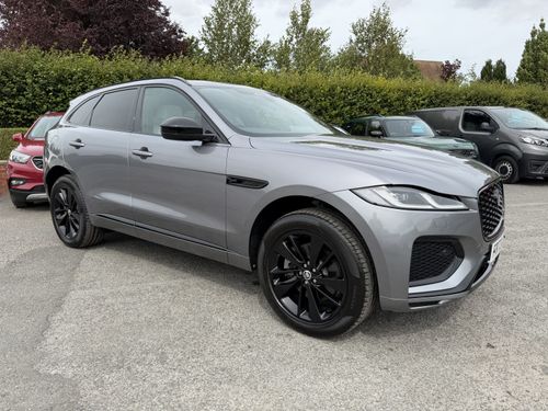 Jaguar F Pace