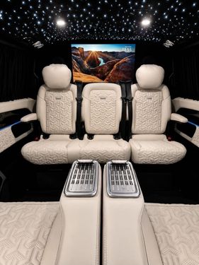 Mercedes Benz V-Class