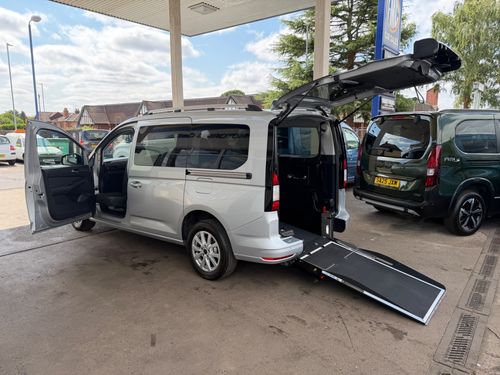 Ford Tourneo